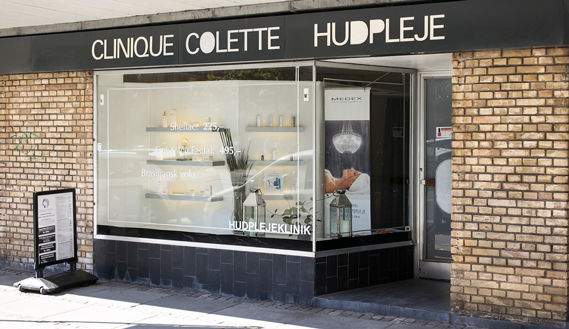 Summer Glow Ritual - Clinique Colette