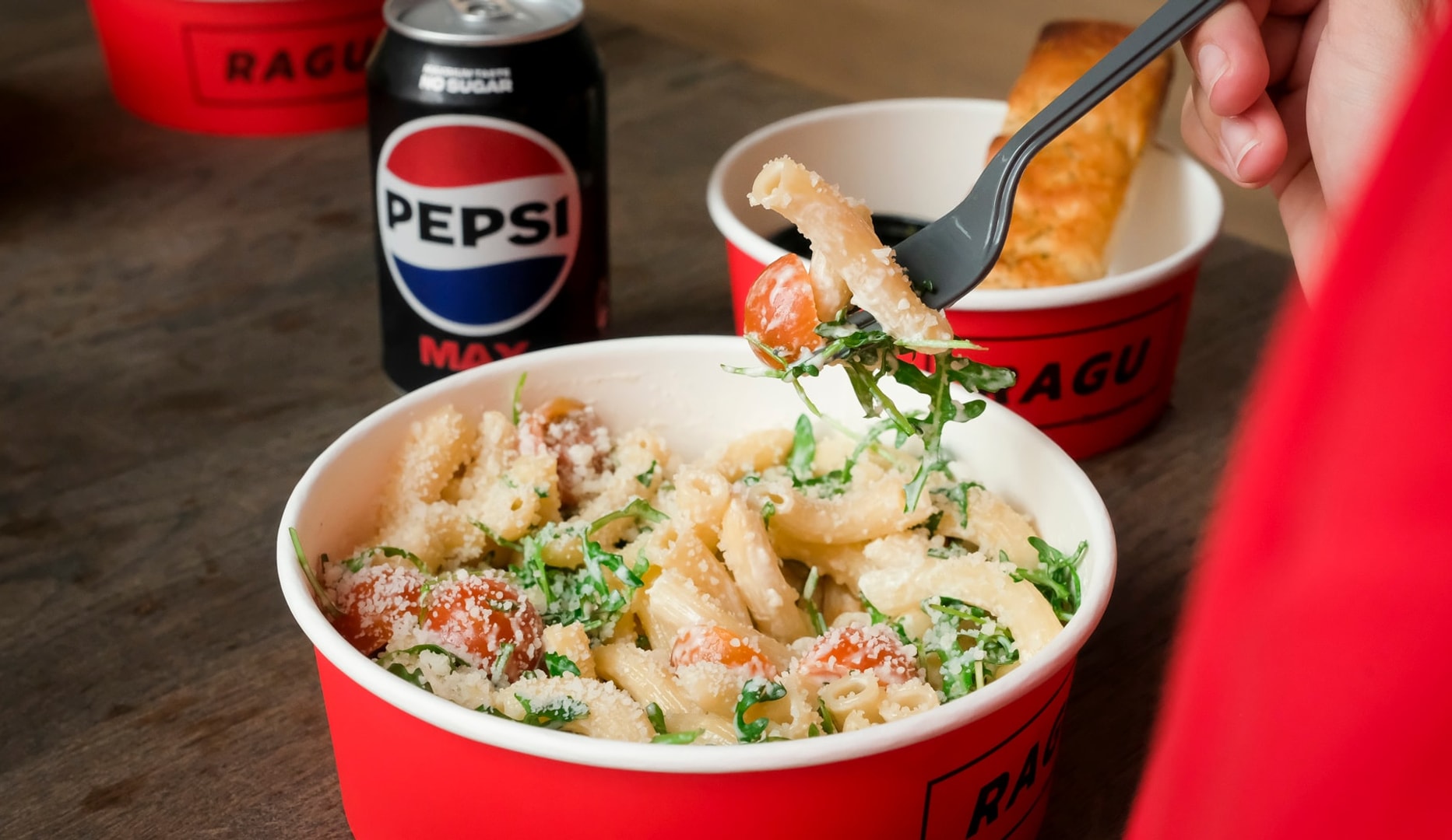 ½ PRIS: Valgfri Pastaret hos RAGU