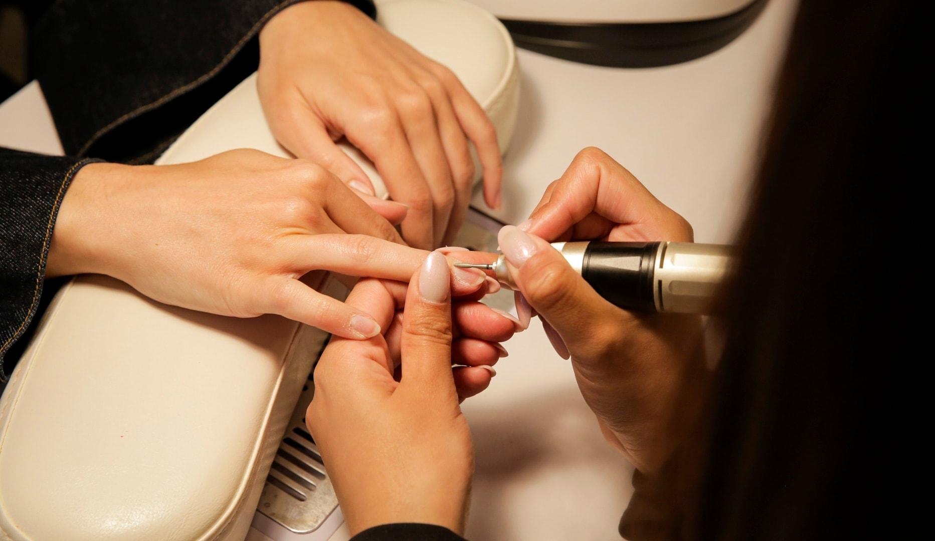 Manicure/Spa Pedicure m. CND Shellac