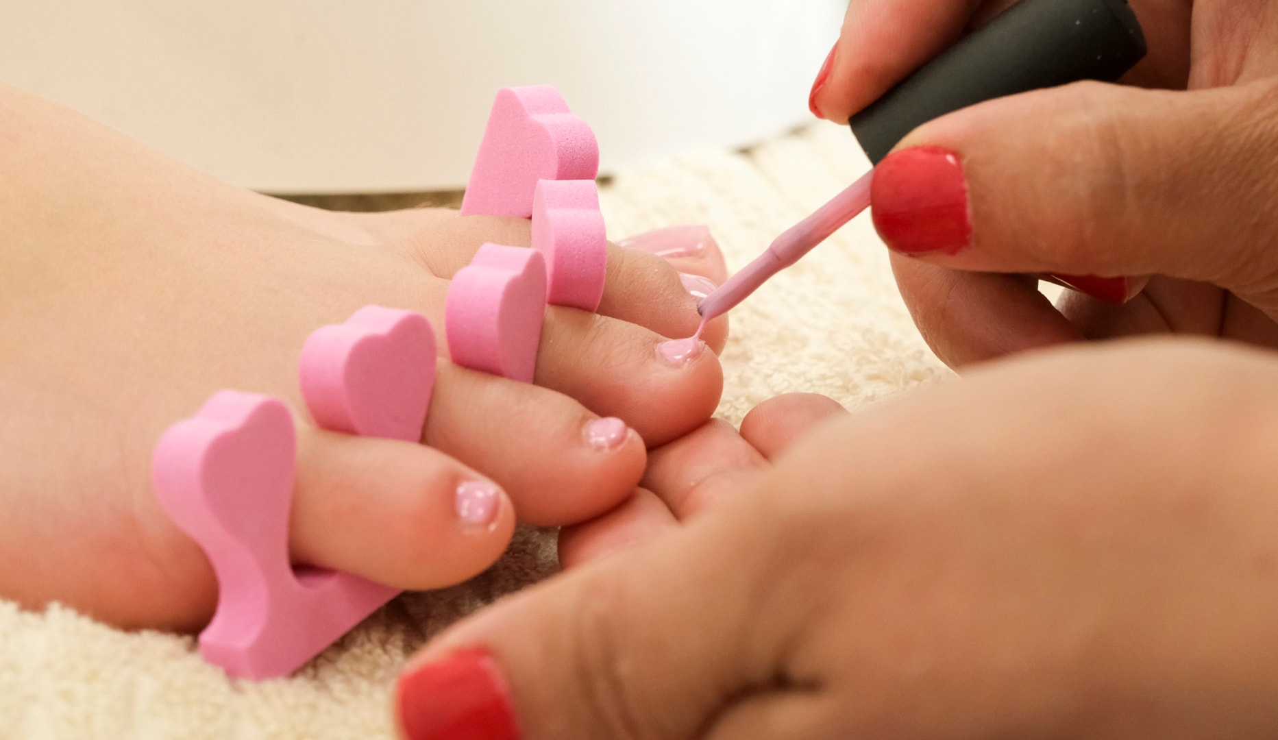 Manicure/Pedicure med CND Shellac