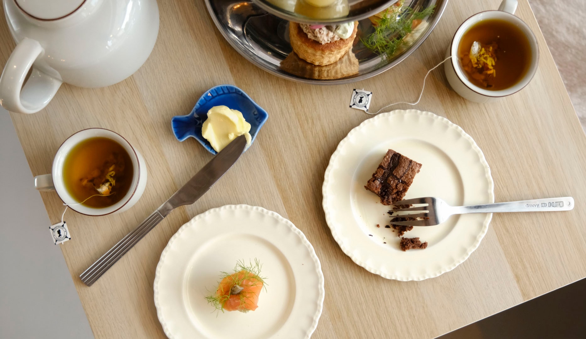 Sensommer afternoon tea hos Kær Kaffebar