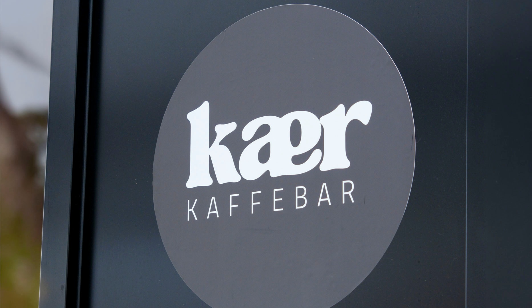 Sensommer afternoon tea hos Kær Kaffebar