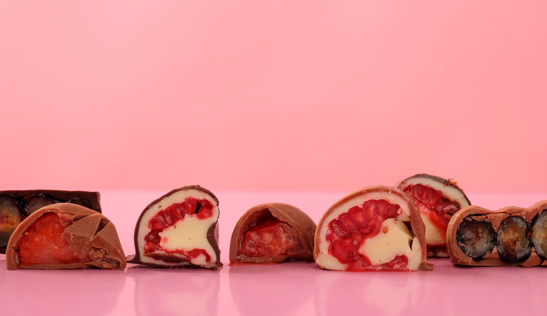 NYHED: Håndlavede chokoladebær fra Velvet Berries