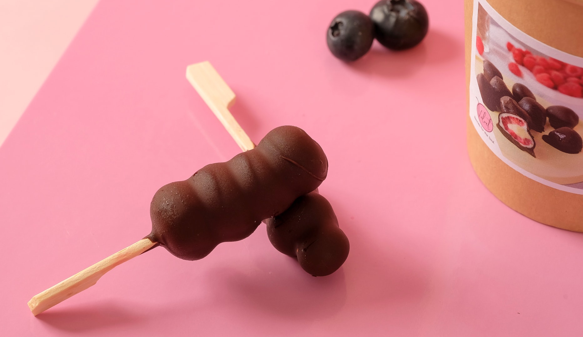 NYHED: Håndlavede chokoladebær fra Velvet Berries