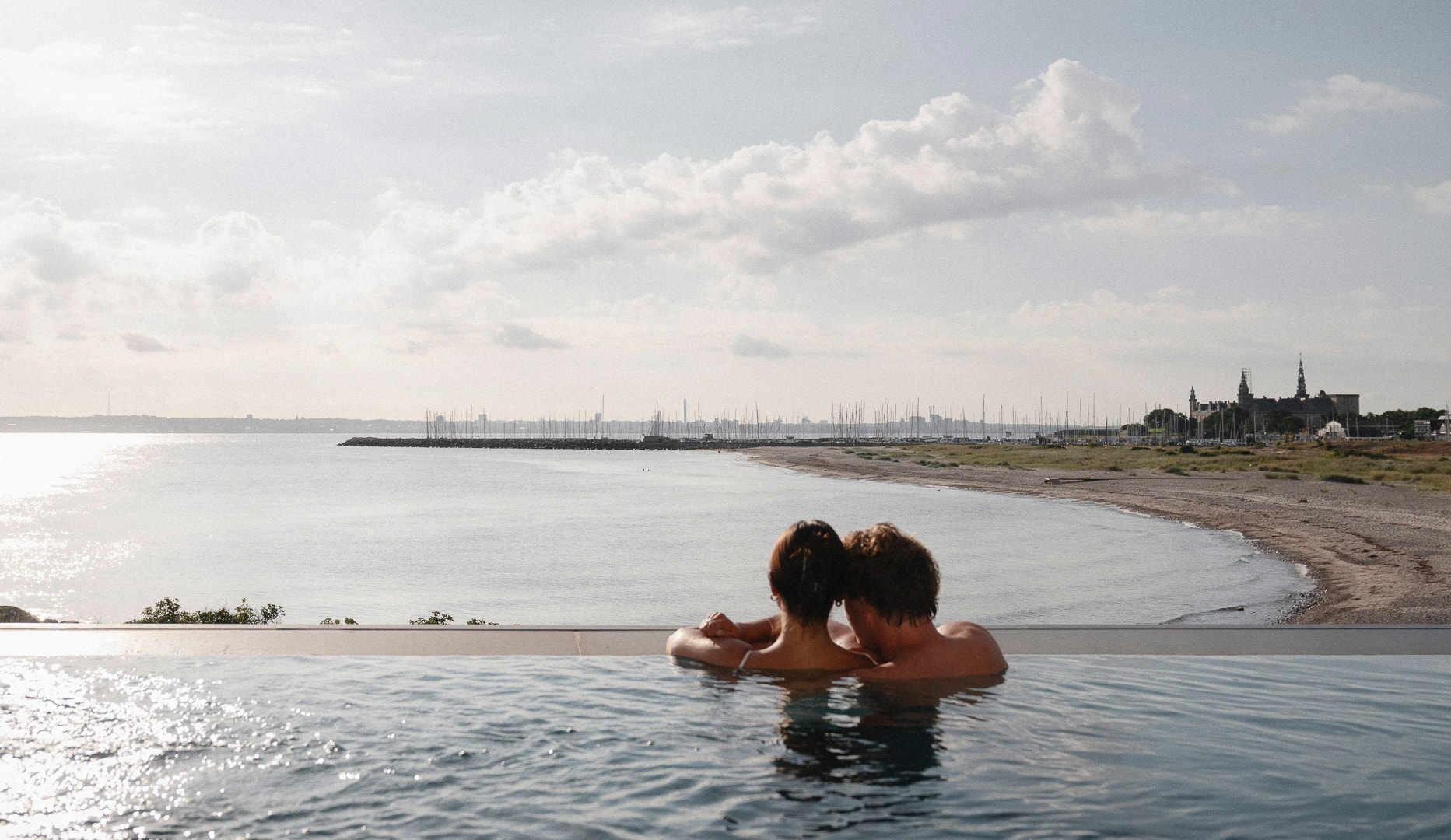 2-retters middag og Pool Club - Marienlyst Strandhotel