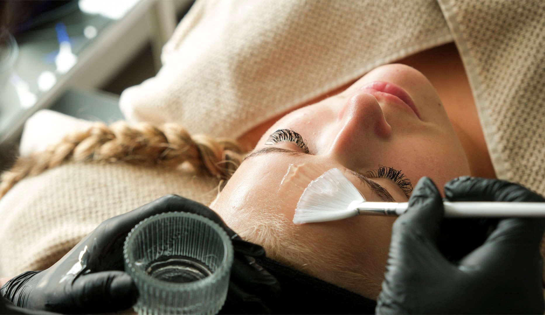NYHED: Art of Wellness, Tri-Wave MD med Dermalogicas Pro Power Peel