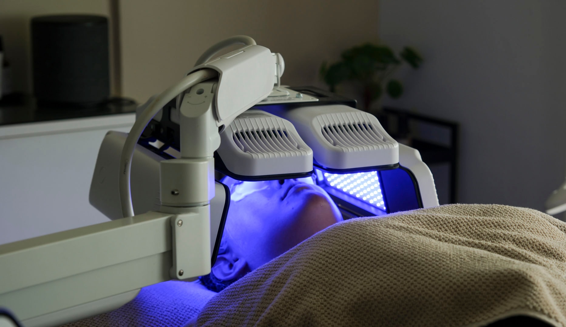 NYHED: Art of Wellness, Tri-Wave MD med Dermalogicas Pro Power Peel