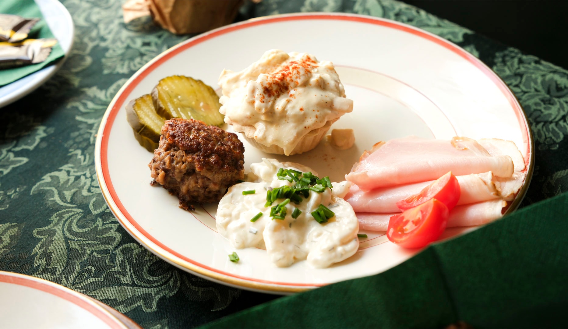 Dansk klassisk frokostplatte hos Restaurant Turesen