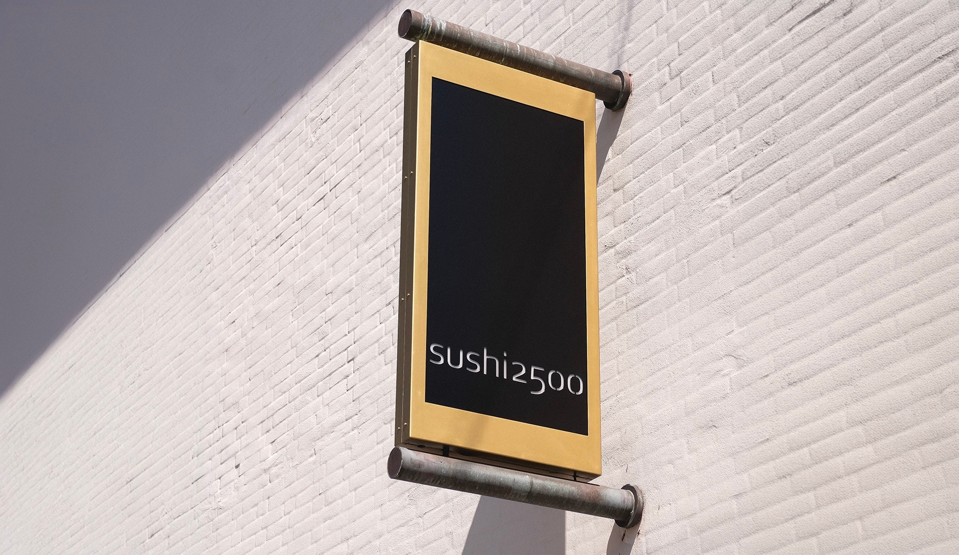 Fejr Sushi2500's 20 års fødselsdag med en ekstra lækker menu