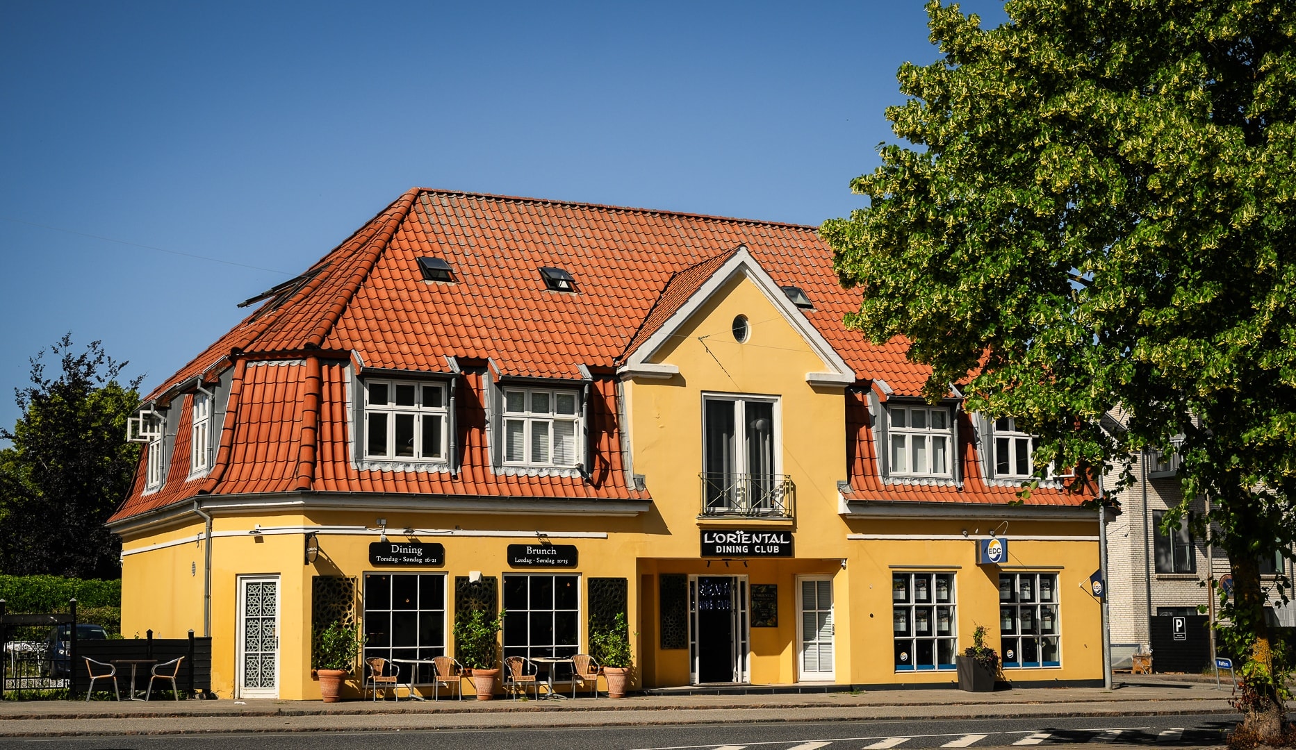 Stor & Autentisk Brunchmenu - L'Oriental Dining Club
