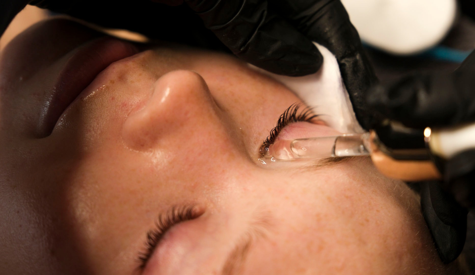 SKARPE PRISER: Lash Lift & Brow Lamination hos Cimmie Roos