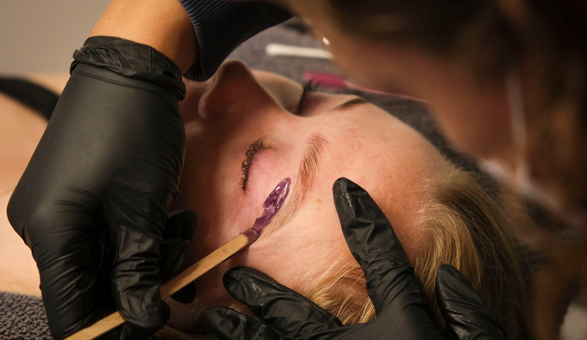 SKARPE PRISER: Lash Lift & Brow Lamination hos Cimmie Roos