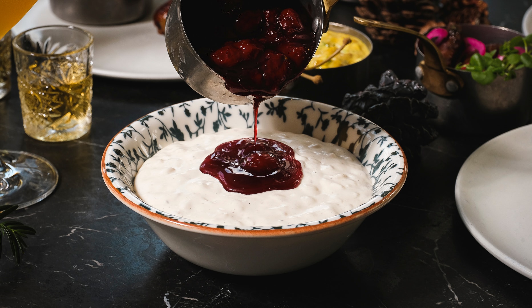 Julefrokost og natklub på Skovriderkroen - syv datoer