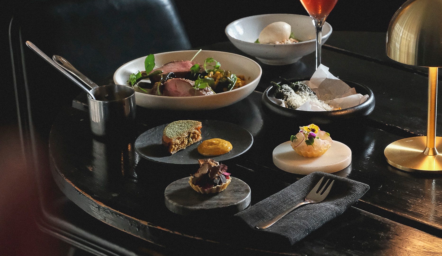 Aftenmenu hos Restaurant Rebel - Anbefalet i Michelin-guiden på 13. år