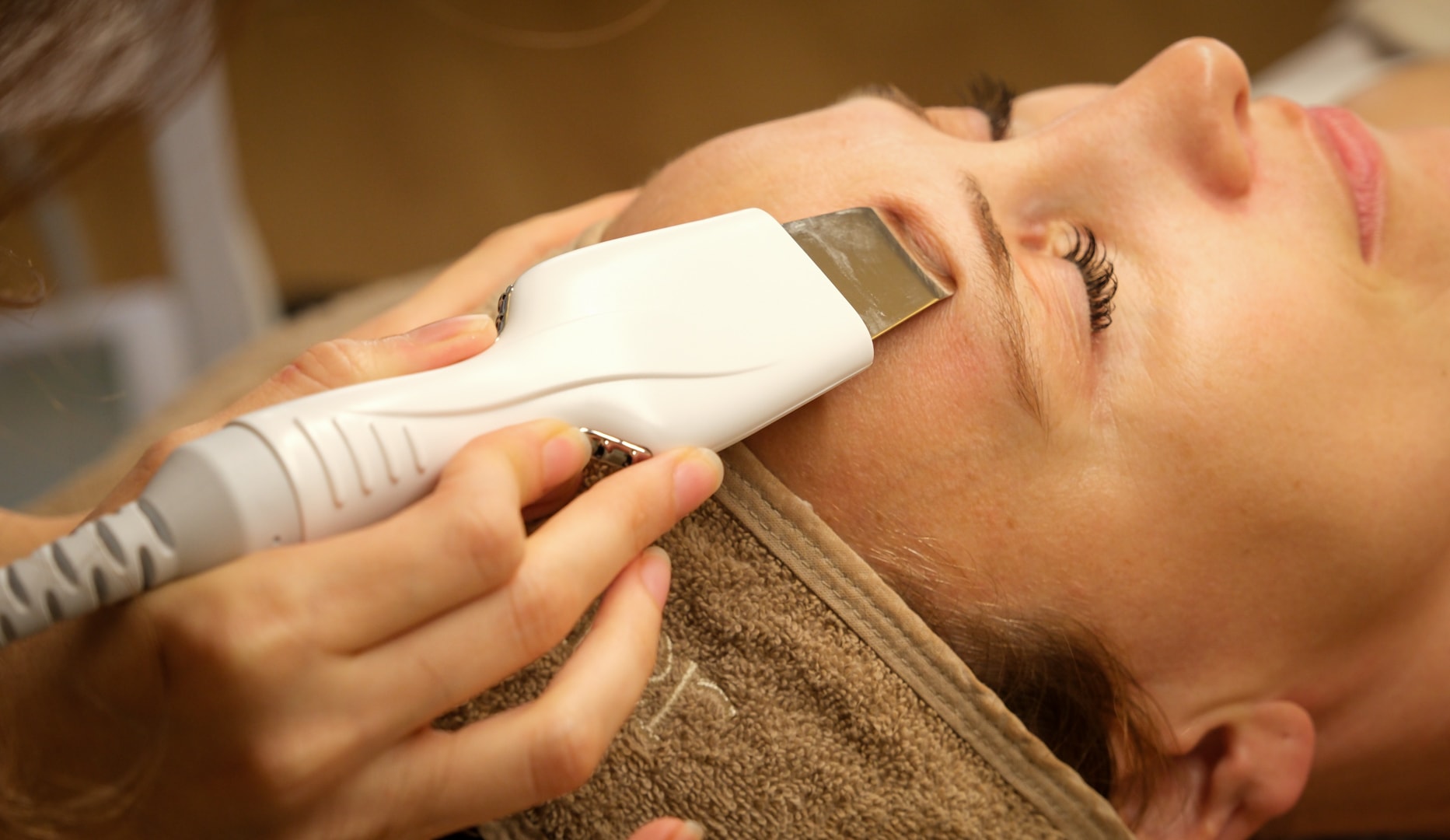 Giv huden ny glød med HydraFacial eller OxyGeneo