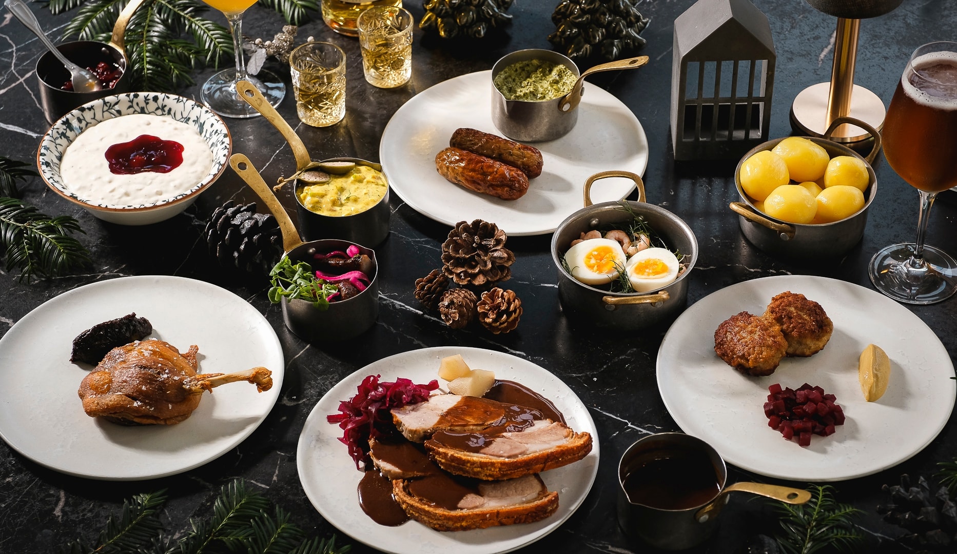 Julefrokost & Natklub på Skovriderkroen