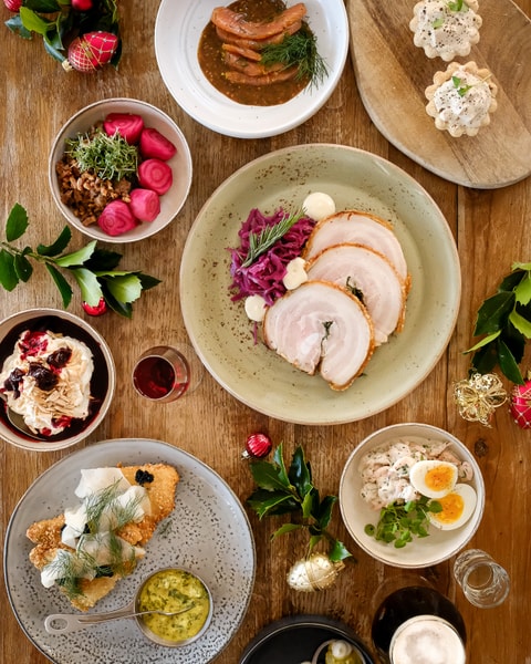 Forkæl smagsløgene med Strandmøllekroens Julemenu!