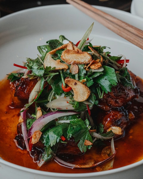 NYHED: Chefs-choice menu fra tidligere 2-stjernet Michelin-kok - Tiger Lily