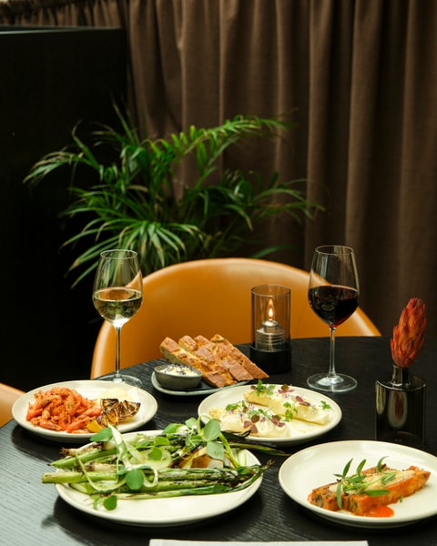 Ny menu: 5 Serveringer på MARTHA Brasserie | Luksus på Hotel Bella Sky