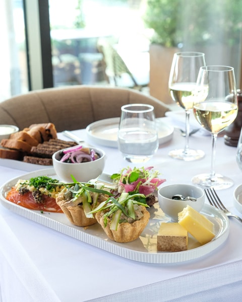 Sommerfrokost på nyåbnede Restaurant NU & DA