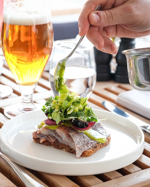 Halv pris på Smørrebrød hos Pier 3 - Danske Klassikere ved Kajen