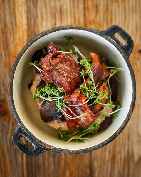 Strandmøllekroens Julebord - En højtidelig menu i stemningsfyldte omgivelser!