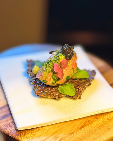 8 Smagseksplosioner hos Restaurant UMA - En Kulinarisk Rejse