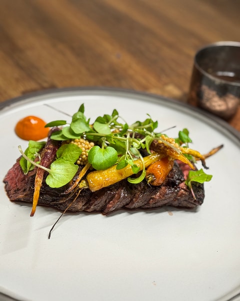 8 Smagseksplosioner hos Restaurant UMA - En Kulinarisk Rejse