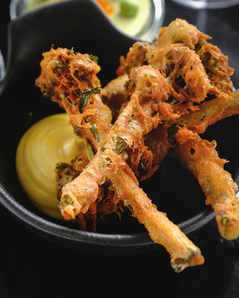 Frokost på Den Gule Cottage - 7 anretninger med udsigt til Øresund