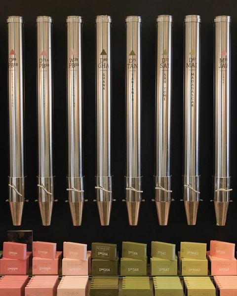 Hjemmelavet Crêpe + Valgfri Varm Drik hos Peter Beier Chokolade