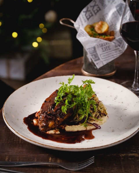 Valgfri 3-retters på Den Blå Hund - Legendarisk Frederiksberg-Café