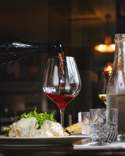 Nyd Julen på Frederiksberg - 3-Retters Vintermenu på EWALDS Brasserie