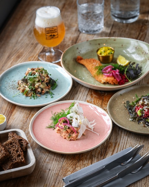 4-Retters Frokost på Strandmøllekroen i Klampenborg