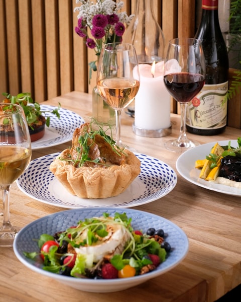 Valgfri 3-Retters hos Frederiksberg Rådhuskælder | Spar over 50 %