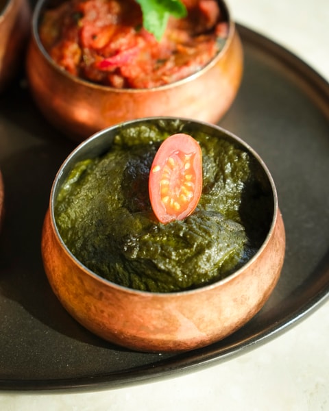 Indisk Thali Menu hos Namaste