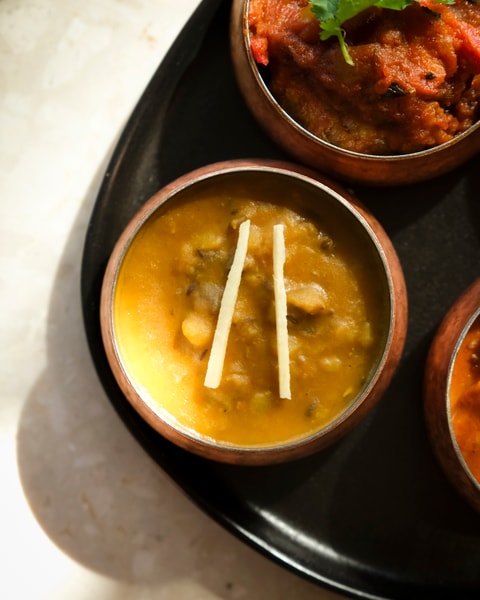 Indisk Thali Menu hos Namaste