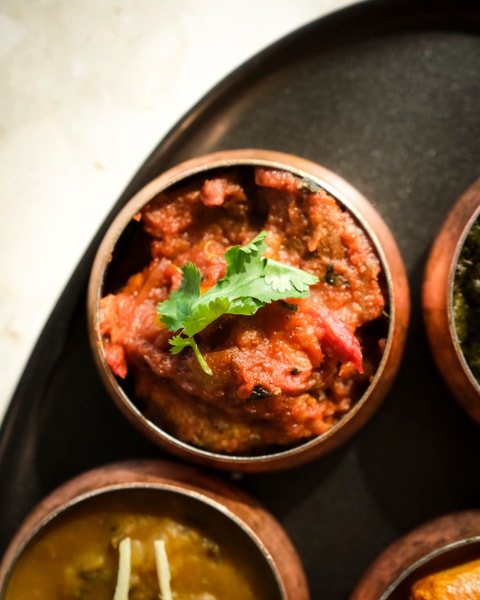 Indisk Thali Menu hos Namaste