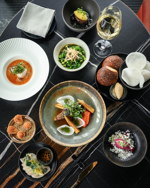 7-Retters Aftenmenu på SUKAIBA