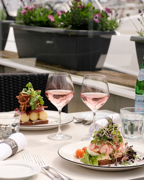 2 stk. Smørrebrød på No. 22 Bistro
