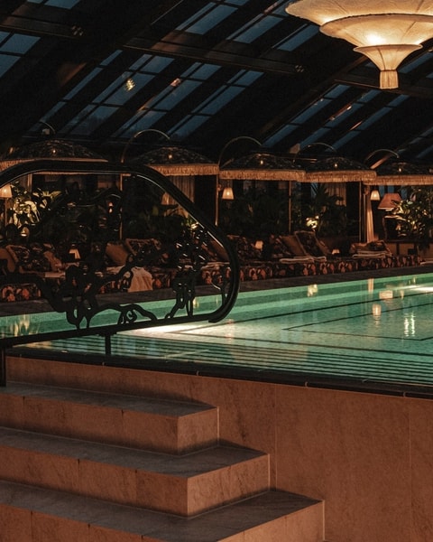 Pool Club & Lunch - Rox Resort