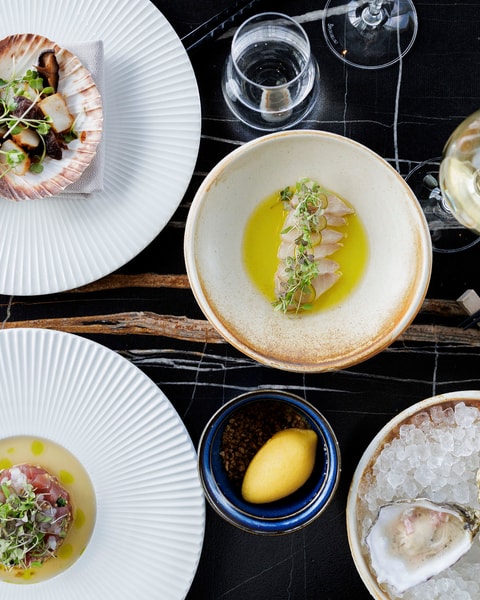 6-Retters Aftenmenu - Oplev "Rejsen" på SUKAIBA