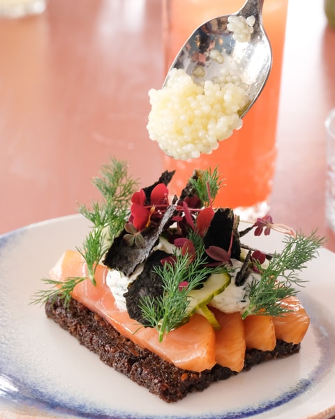 2 stk. Valgfri Smørrebrød på Odette