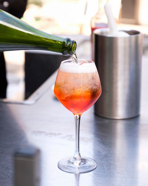 Cocktails & Snacks - Den Blå Hund's Nyåbnede Udebar på Frederiksberg