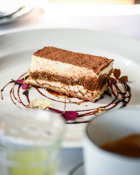 4-Retters Italiensk Gastronomi & Vinmenu | Como Indre By & FRB