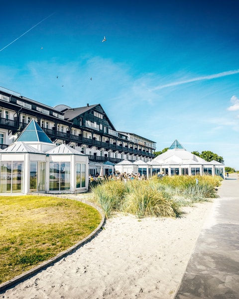 2-retters middag og Pool Club - Marienlyst Strandhotel