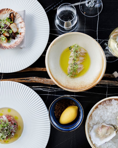 6-Retters Aftenmenu - Oplev "Rejsen" på SUKAIBA