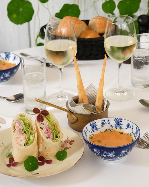 6-Retters Frokost på Restaurant Arken - Udsigt over Køge Bugt