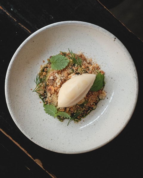 Aftenmenu hos Restaurant Rebel - Anbefalet i Michelin-guiden på 13. år