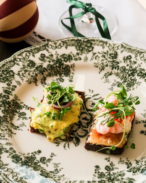 NYHED: ½ PRIS på de nye "Halve"-Smørrebrødsvidundere fra Danish Minies