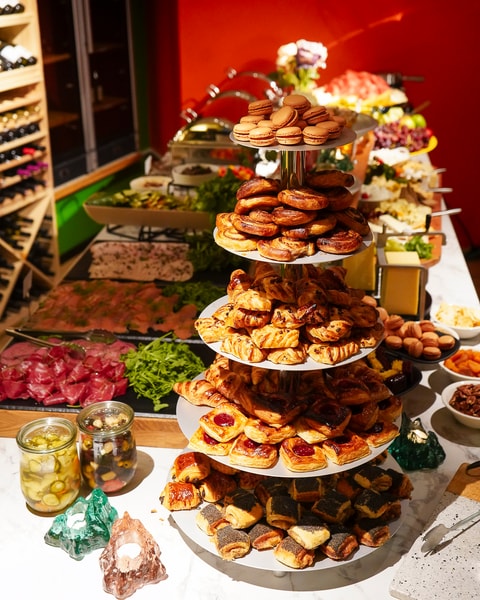 Brunchfavoritter krydret med sydasiatisk varme hos Dhaba Kitchen